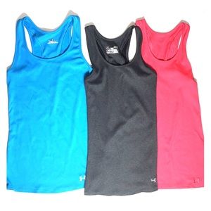 Under Armour tank lot